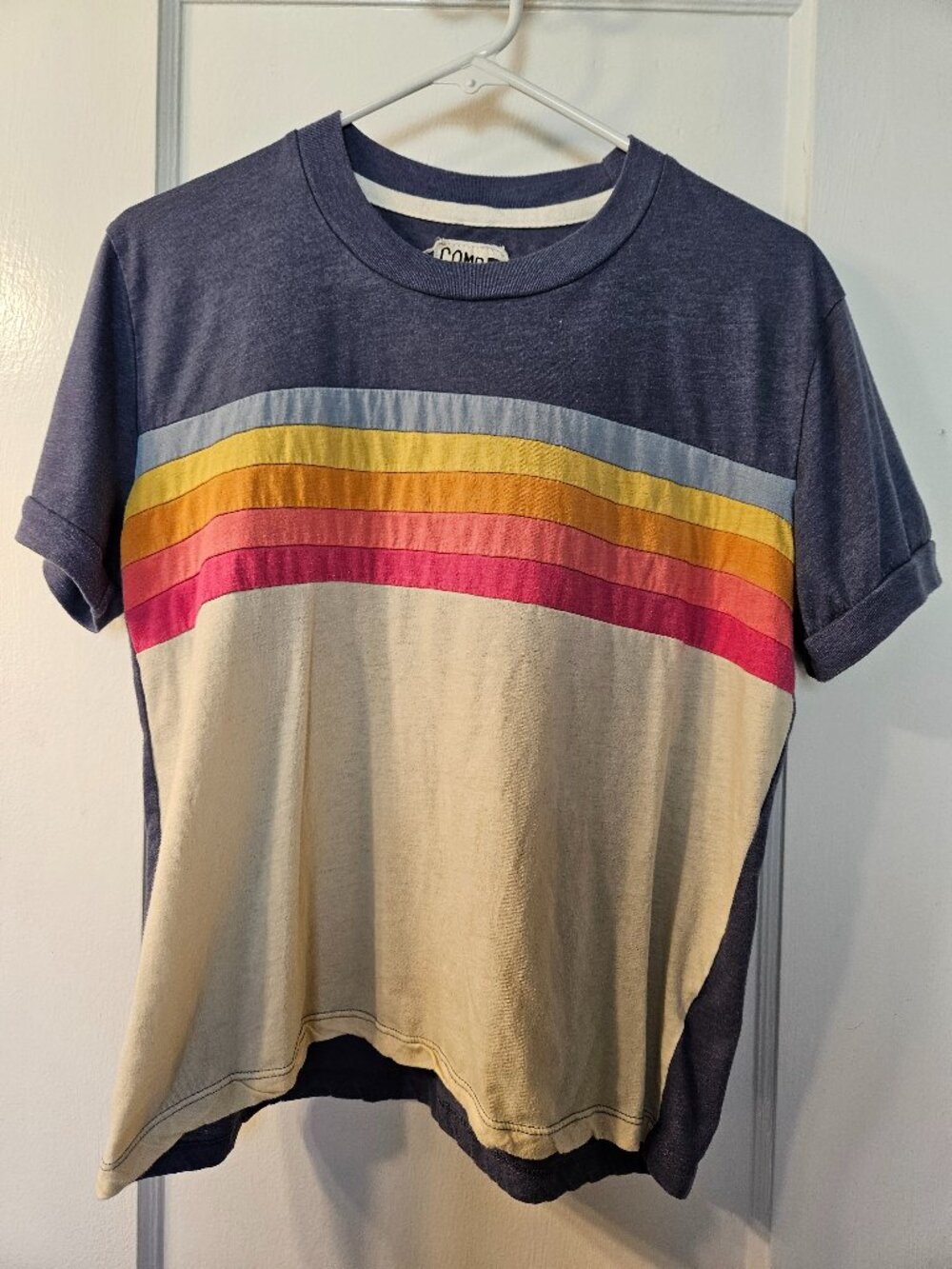 Camp Collection Sun Valley T Shirt Rainbow Blue Size XL